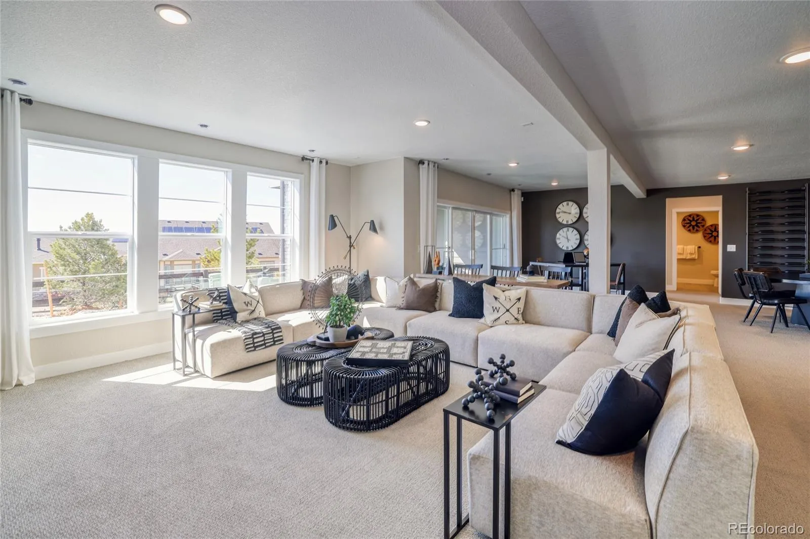 8403 S Winnipeg Court Aurora CO 80016 MLS #REC7994133 04292026153555 1600 30