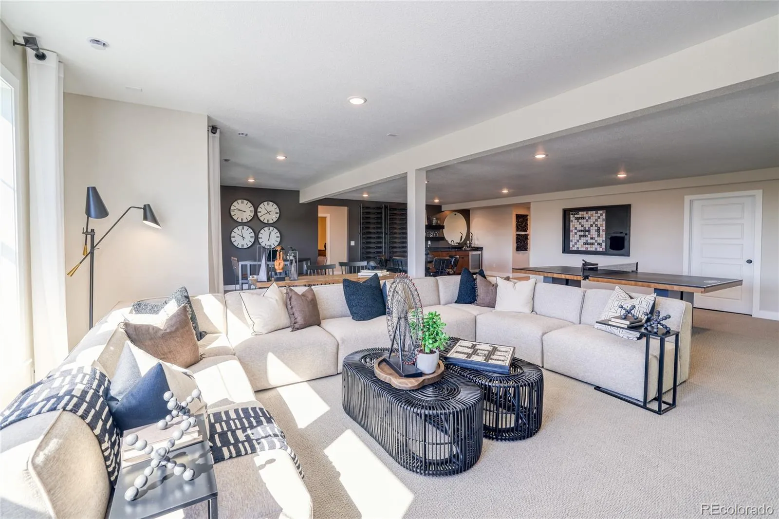 8403 S Winnipeg Court Aurora CO 80016 MLS #REC7994133 04292026153555 1600 31
