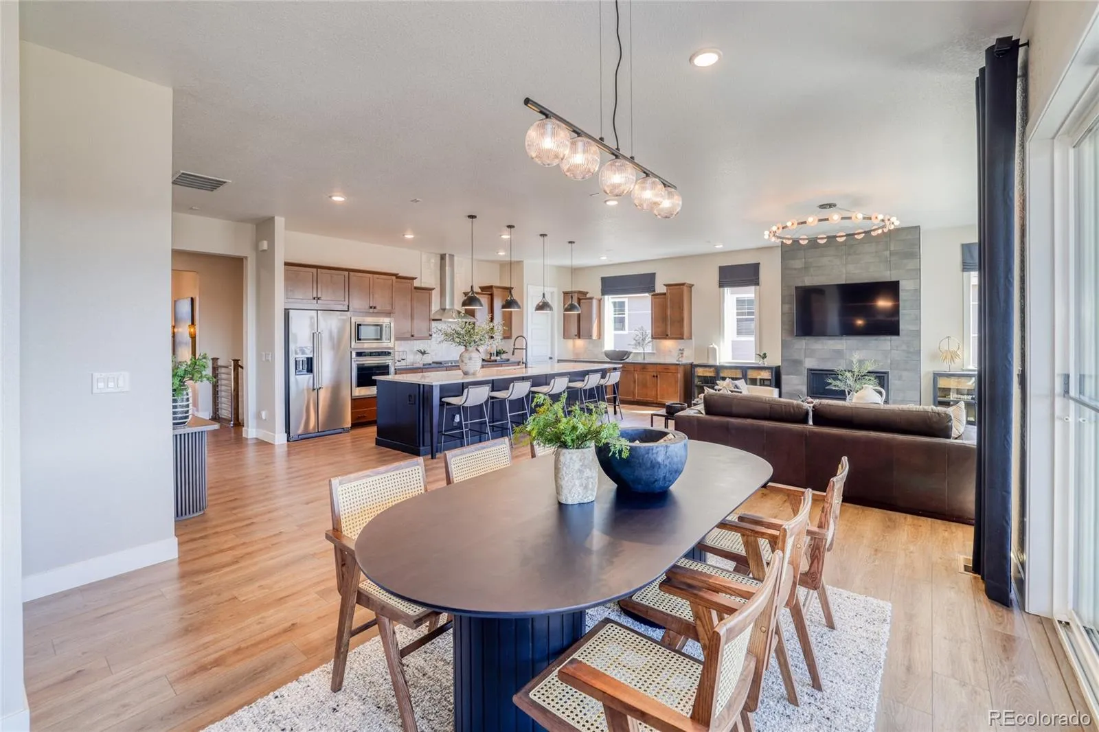 8403 S Winnipeg Court Aurora CO 80016 MLS #REC7994133 04292026153555 1600 9