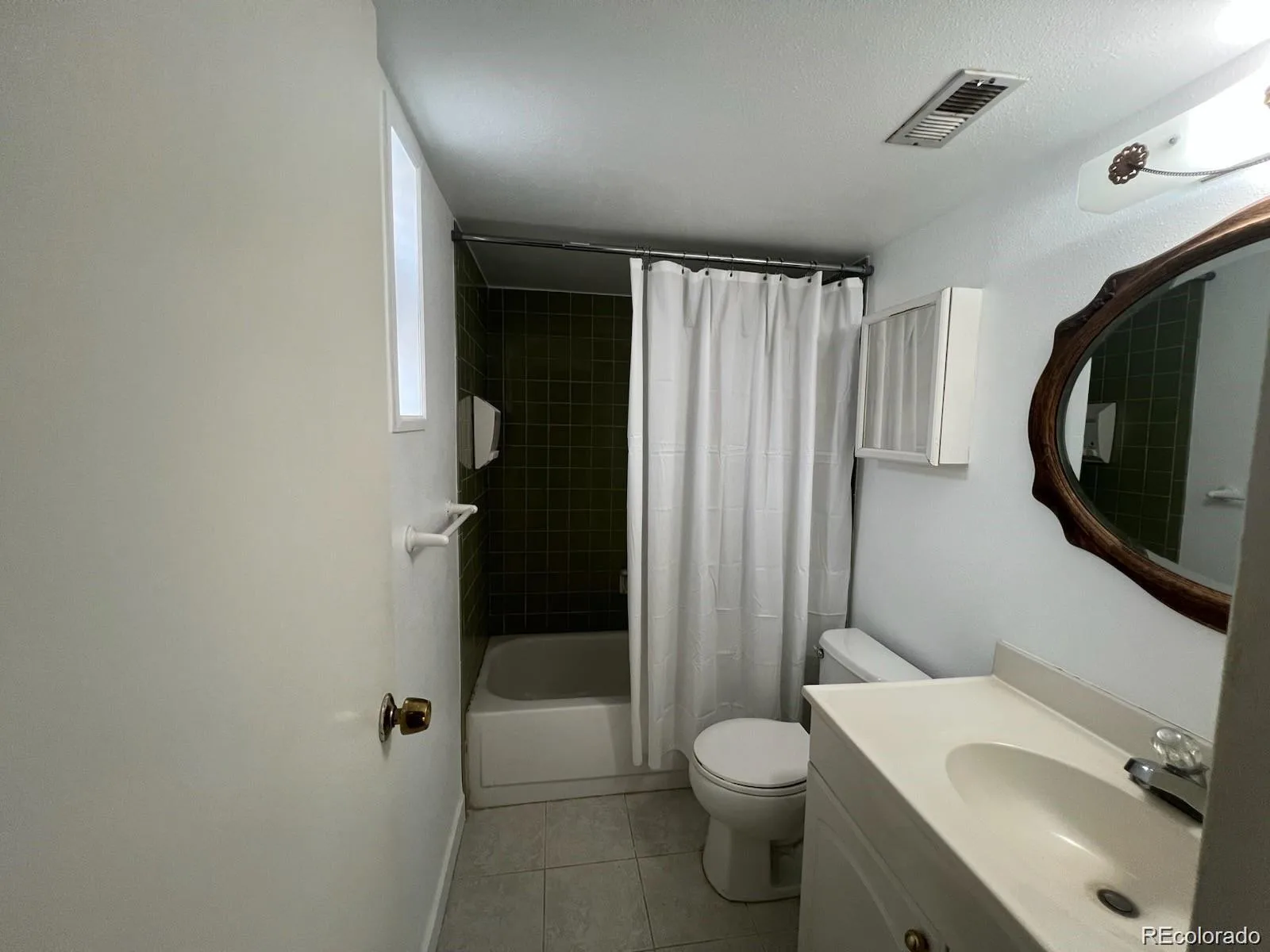 8060 E Girard Avenue #210 Denver CO 80231 | MLS #REC7994134 08302026191441 1600 8