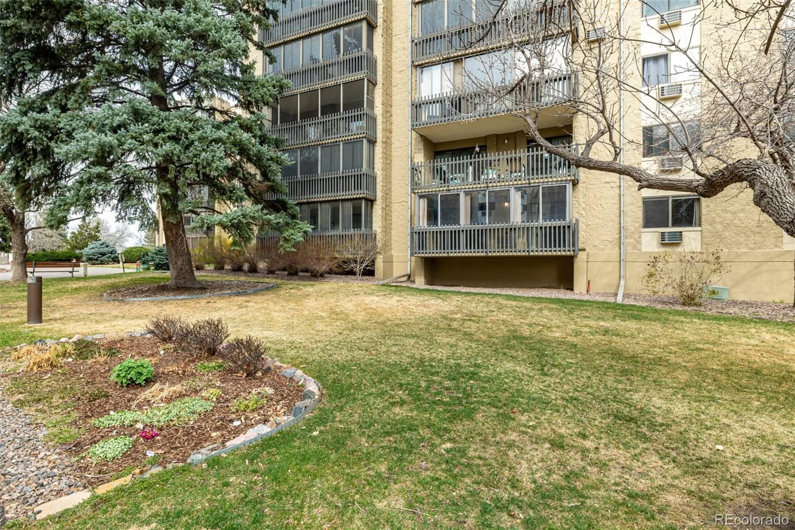 14050 E Linvale Place #106 Aurora CO 80014 MLS #REC7994162 05032026001052 1600 3