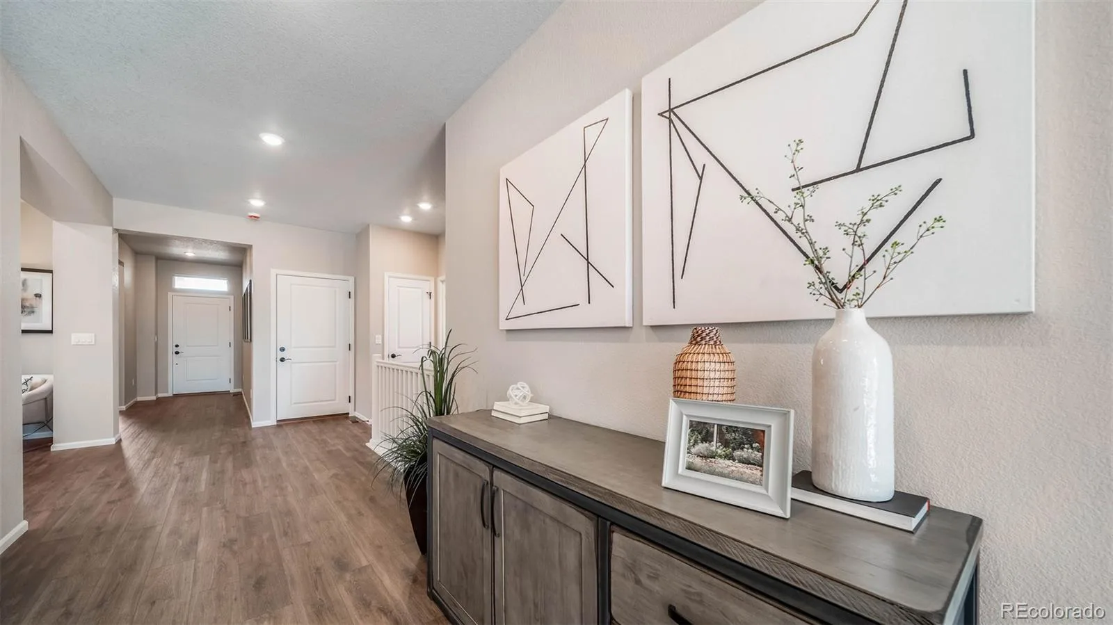 4818 N Sicily Court Aurora CO 80019 | MLS #REC7995107 08192026181605 1600 16