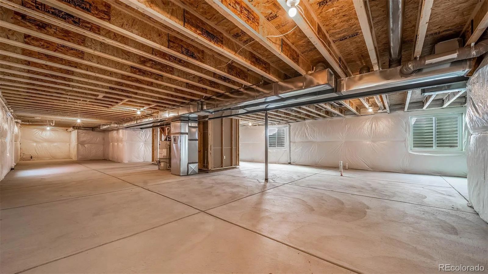 4818 N Sicily Court Aurora CO 80019 | MLS #REC7995107 08192026181605 1600 33