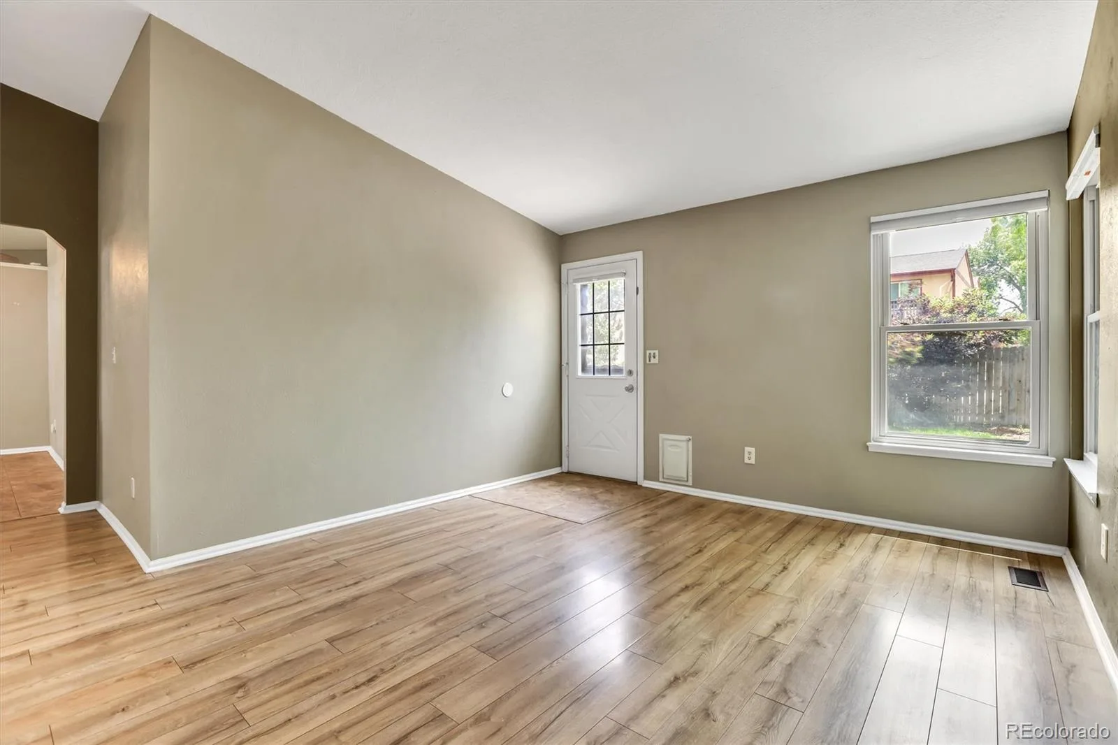 5892 W 75th Place Arvada CO 80003 | MLS #REC7996197 06082026205049 1600 3