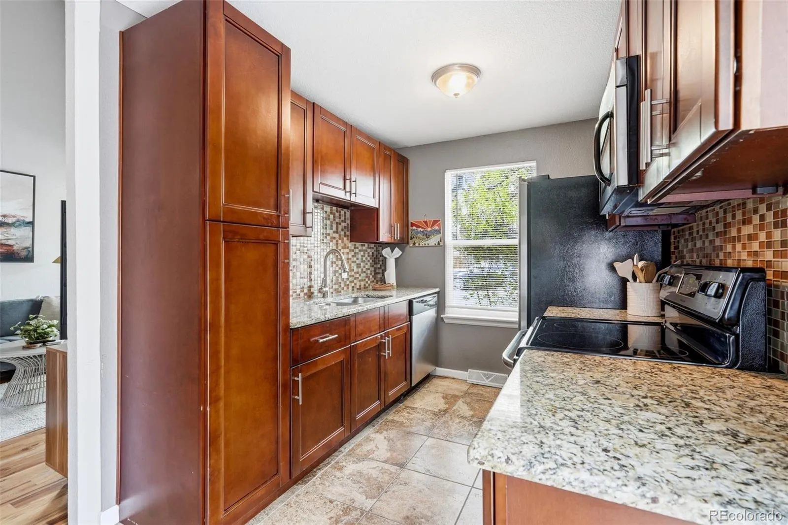 2860 Lowell Boulevard Denver CO 80211 MLS #REC7997187 05012026143340 1600 9