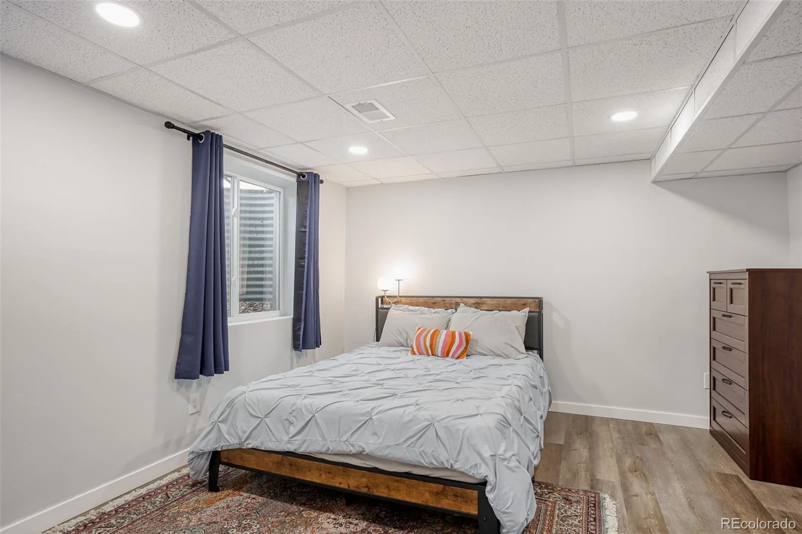 04082026192444 1600 15