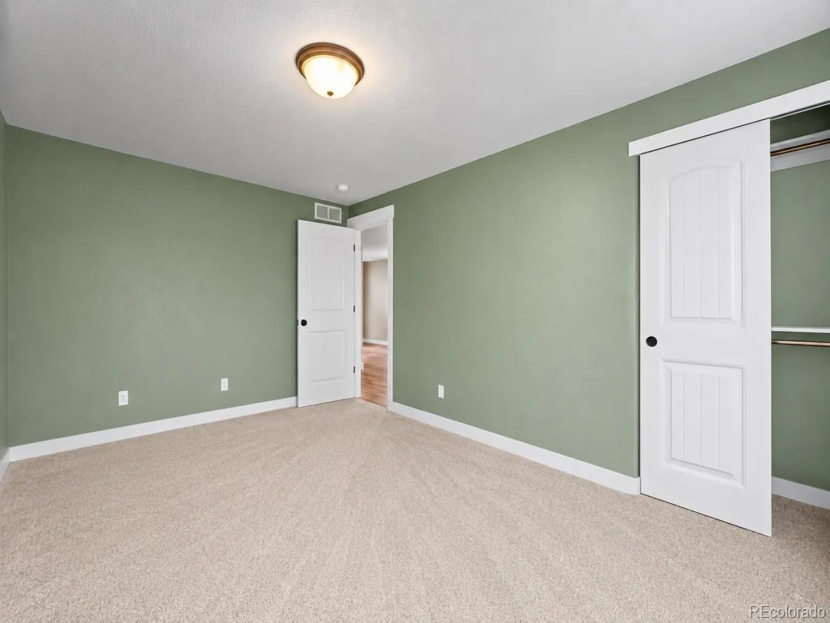 5545 Drake Way Longmont CO 80504 | MLS #REC8000822 08282026033607 1200 33