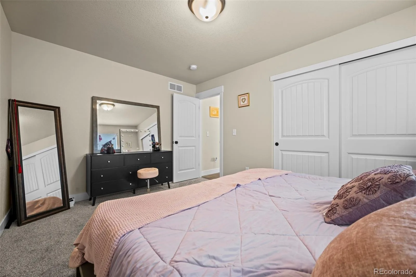 5545 Drake Way Longmont CO 80504 | MLS #REC8000822 08282026033607 1600 19