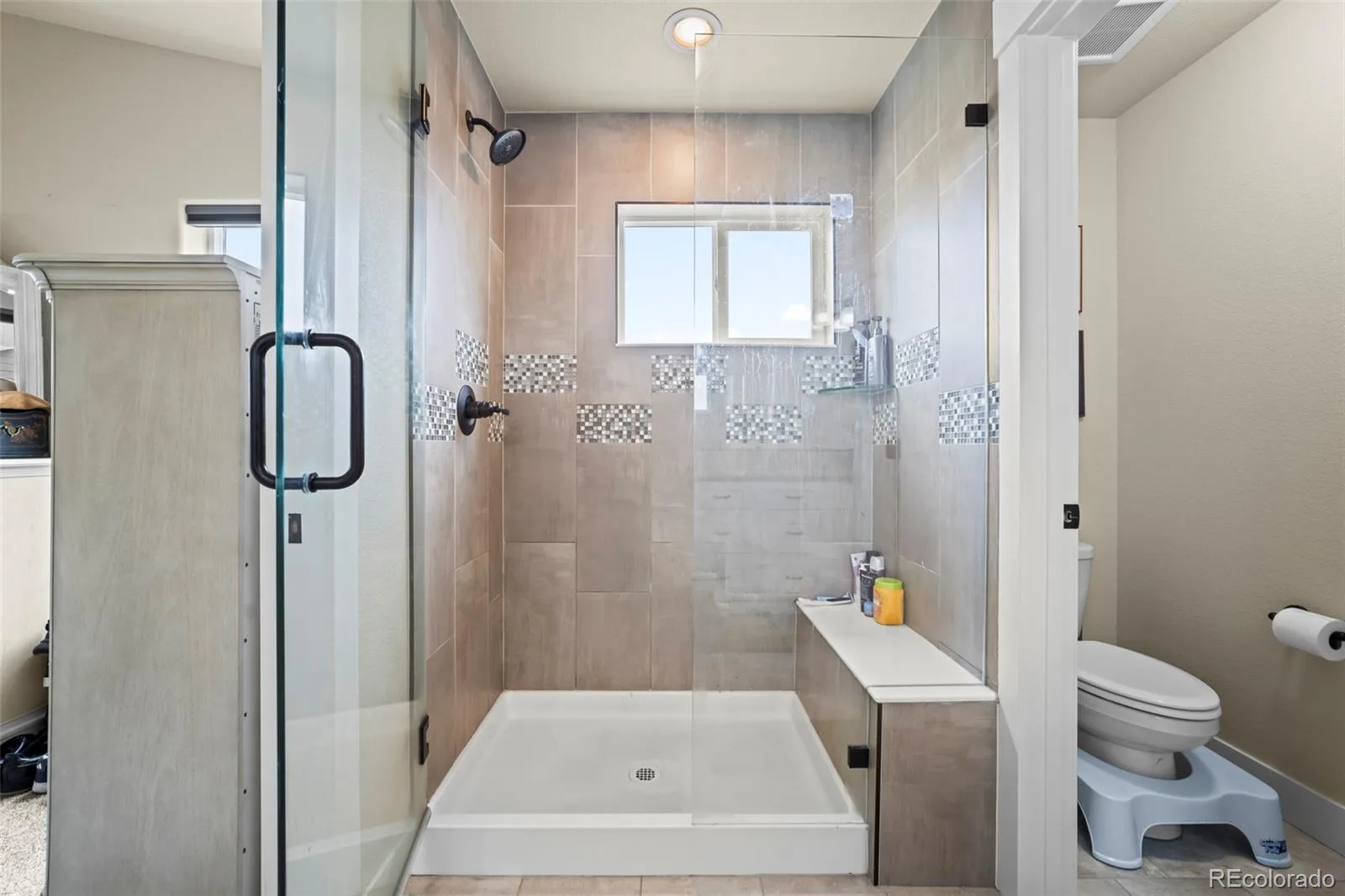 5545 Drake Way Longmont CO 80504 | MLS #REC8000822 08282026033607 1600 25