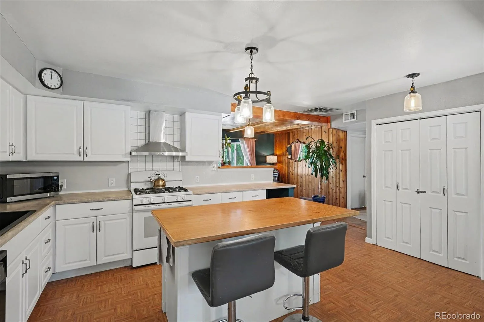 1830 S Stuart Street Denver CO 80219 MLS #REC8001403 07152026083209 1600 4