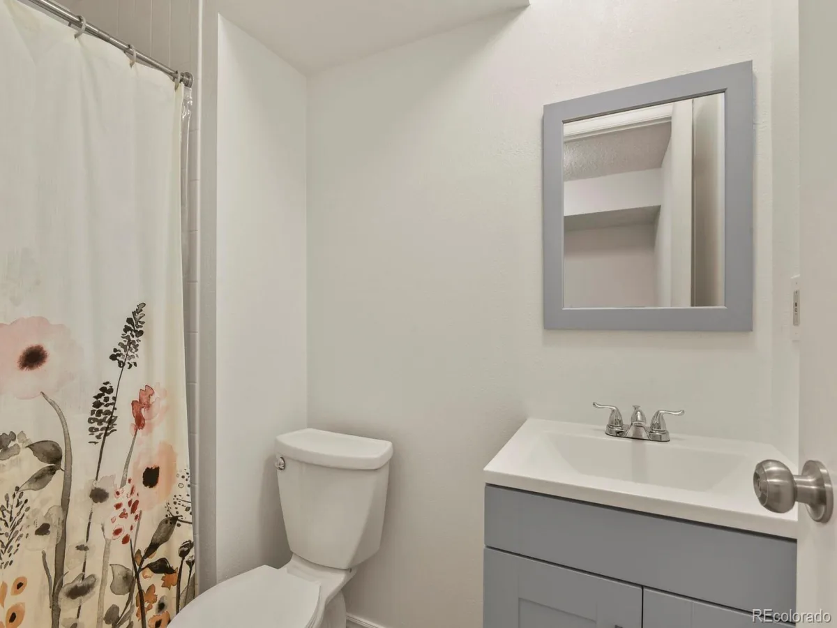 5428 W 115th Drive Broomfield CO 80020 MLS #REC8003089 06282026212221 1200 34