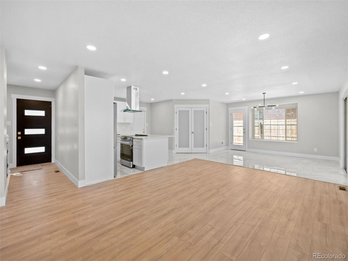 300 S Kendall Street Denver CO 80226 | MLS #REC8003207 MLS #REC8003207 image #0