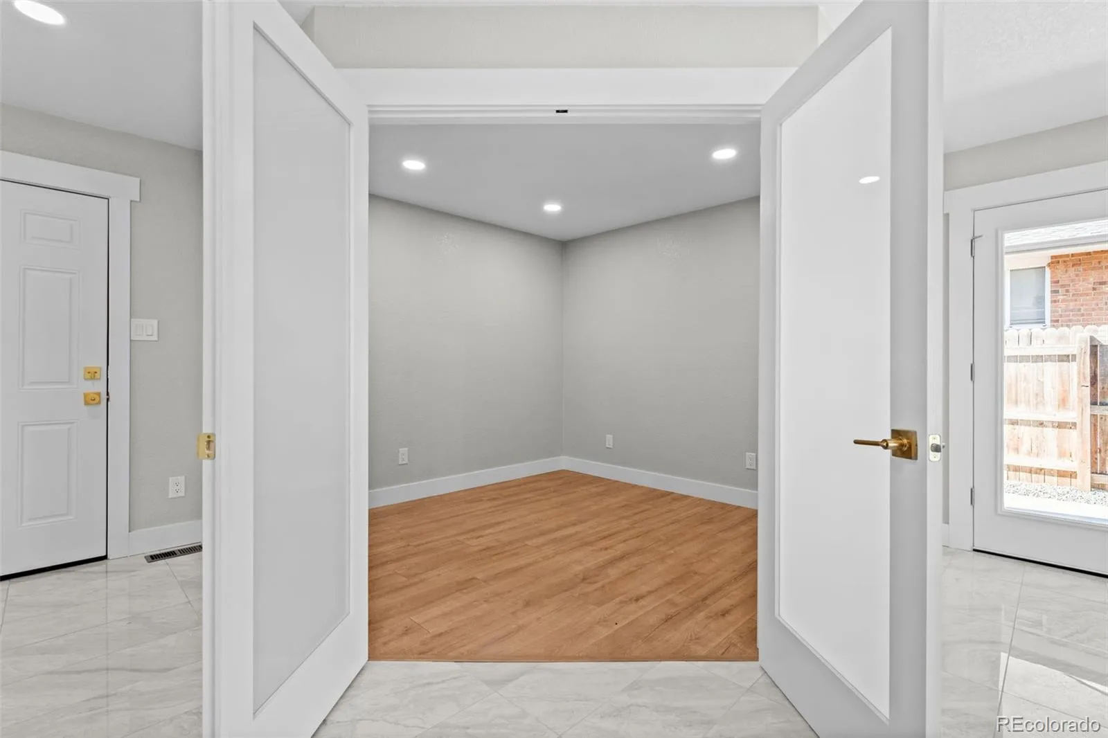 300 S Kendall Street Denver CO 80226 | MLS #REC8003207 09242026181819 1600 13