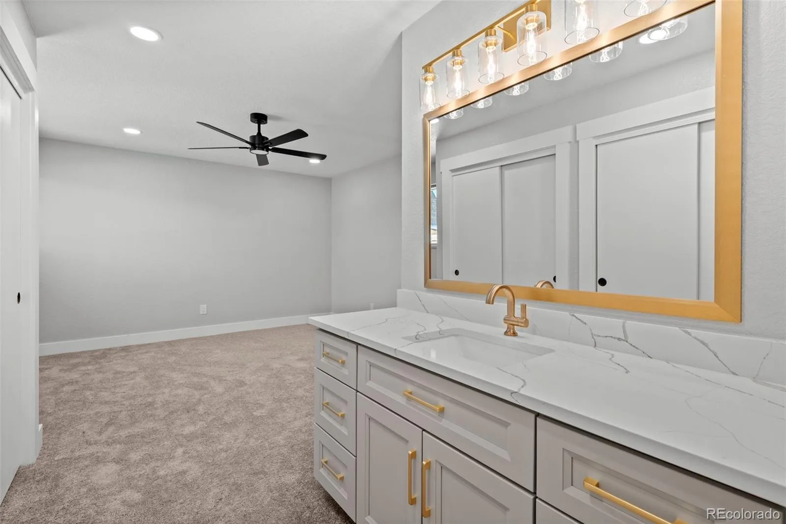 300 S Kendall Street Denver CO 80226 | MLS #REC8003207 09242026181819 1600 16