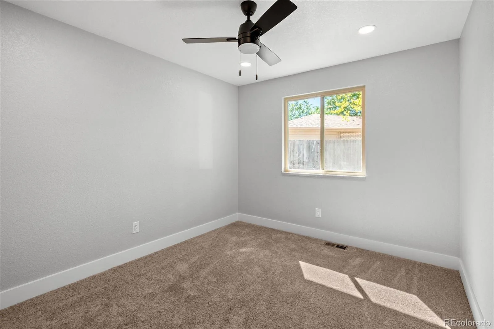300 S Kendall Street Denver CO 80226 | MLS #REC8003207 09242026181819 1600 20