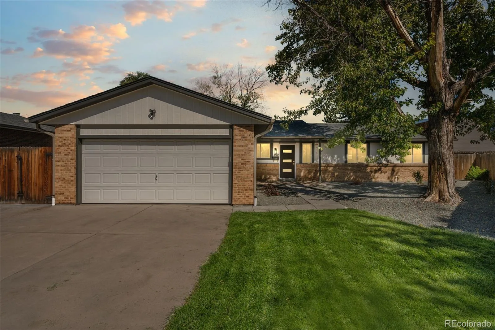 300 S Kendall Street Denver CO 80226 | MLS #REC8003207 09242026181819 1600 31