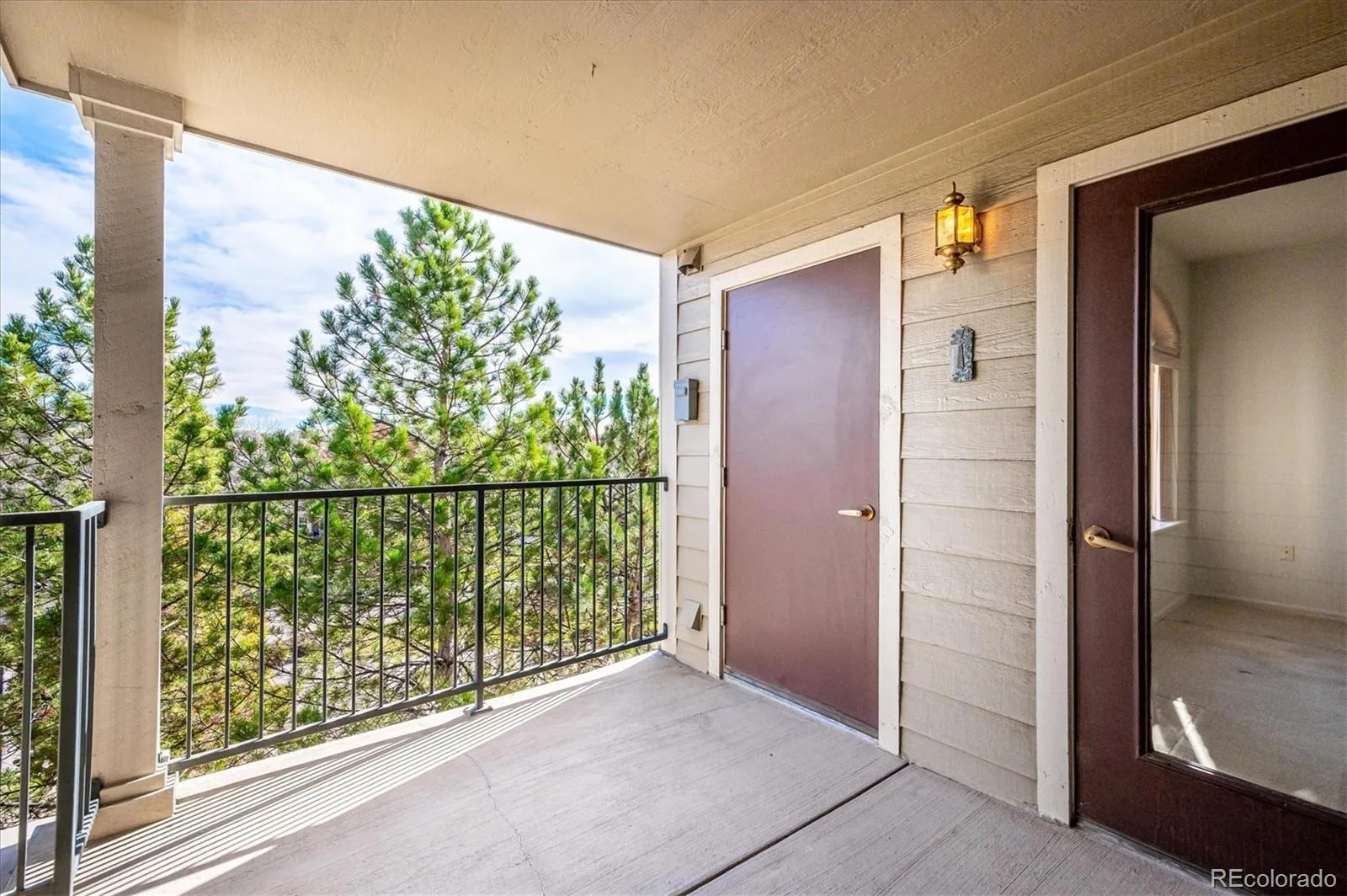 2896 W Riverwalk Circle #A304 Littleton CO 80123 | MLS #REC8004093 08052026181744 1600 20