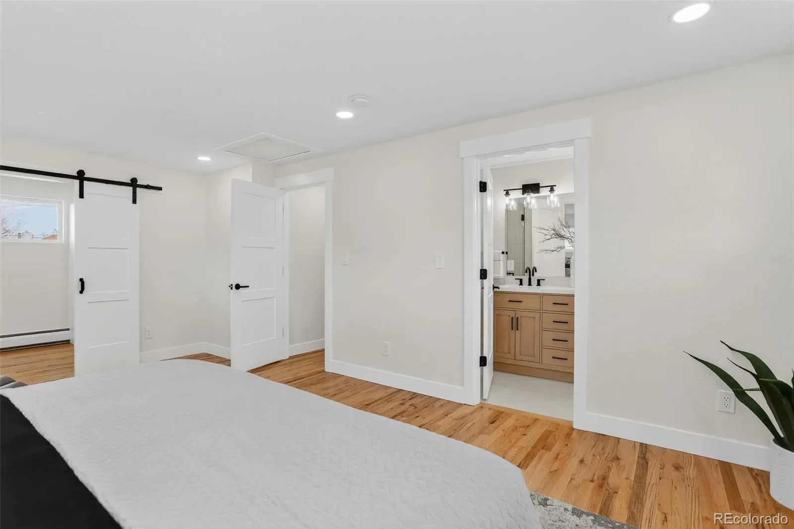 03112026185129 1600 10