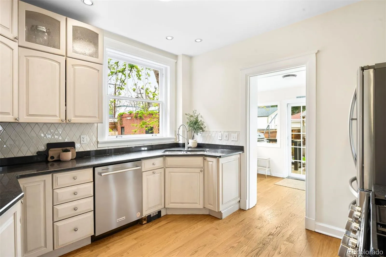 1368 Ash Street Denver CO 80220 MLS #REC8004763 04292026050509 1600 10