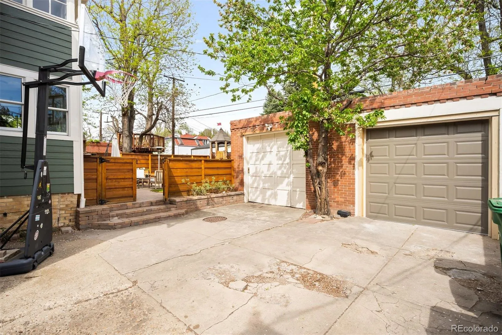 1368 Ash Street Denver CO 80220 MLS #REC8004763 04292026050509 1600 37