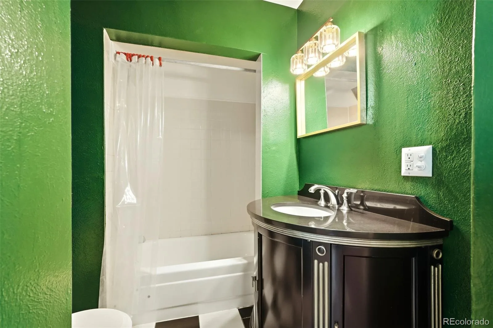 1580 Dallas Street Aurora CO 80010 | MLS #REC8006518 08062026140918 1600 18