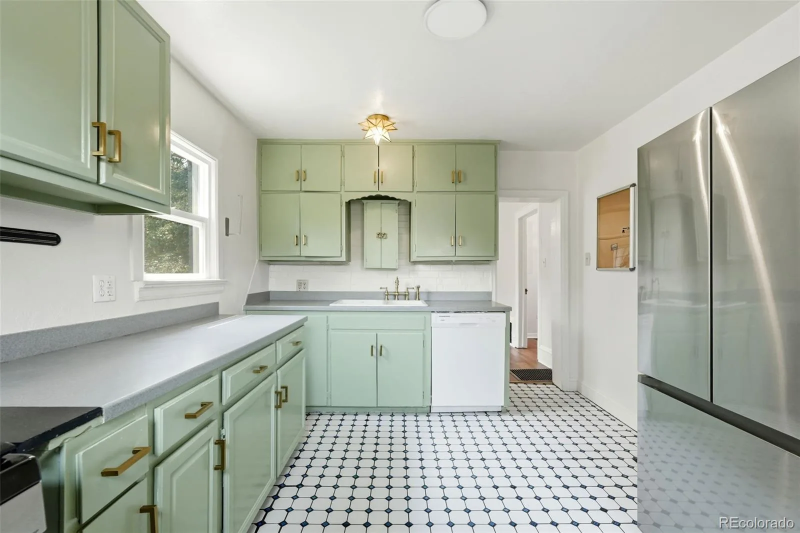 1580 Dallas Street Aurora CO 80010 | MLS #REC8006518 08062026140918 1600 20