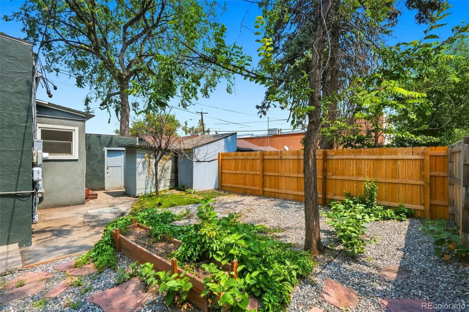 1580 Dallas Street Aurora CO 80010 | MLS #REC8006518 08062026140918 1600 27