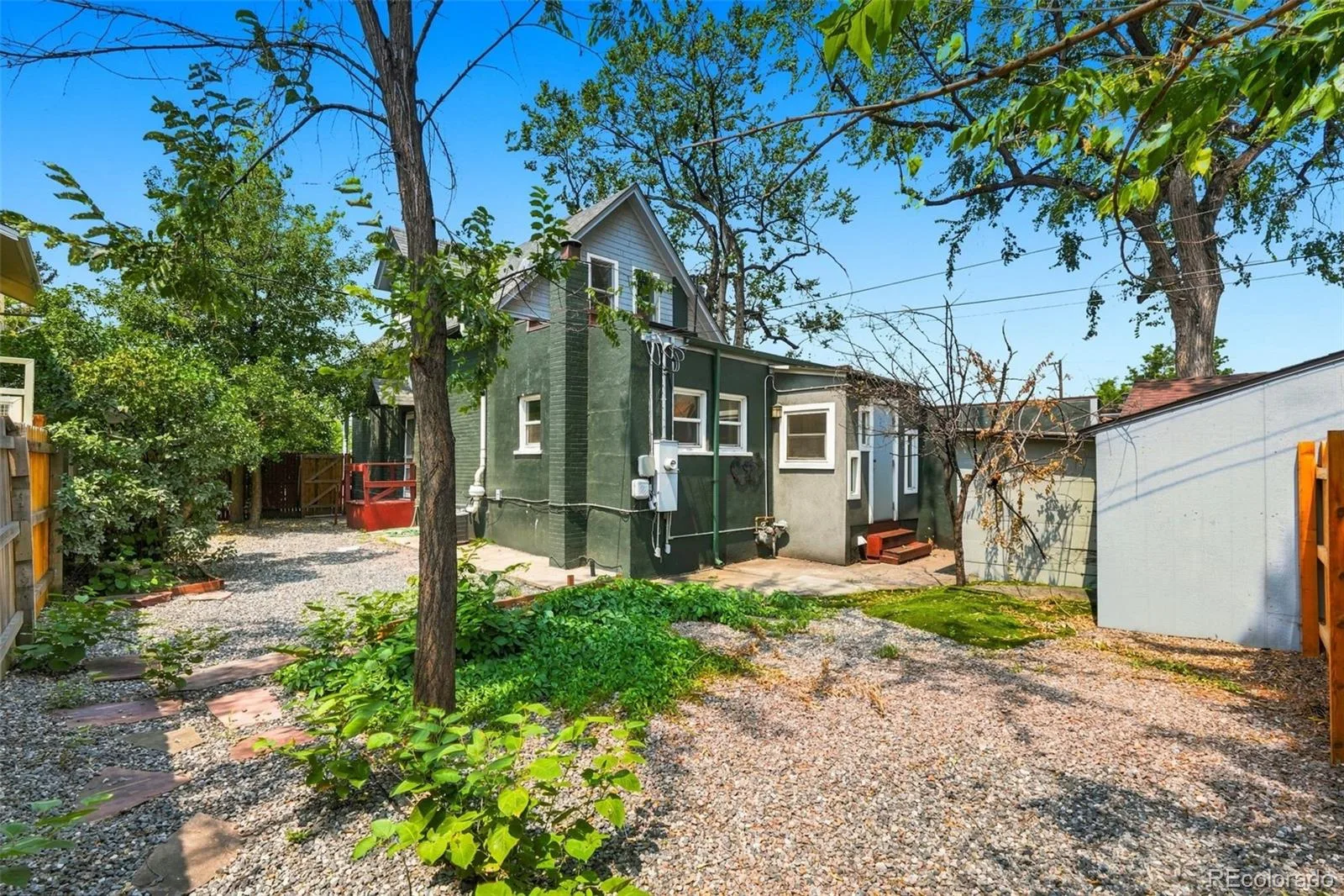 1580 Dallas Street Aurora CO 80010 | MLS #REC8006518 08062026140918 1600 28