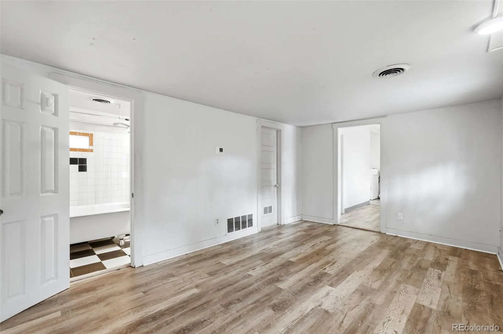 1580 Dallas Street Aurora CO 80010 | MLS #REC8006518 08062026140918 1600 38