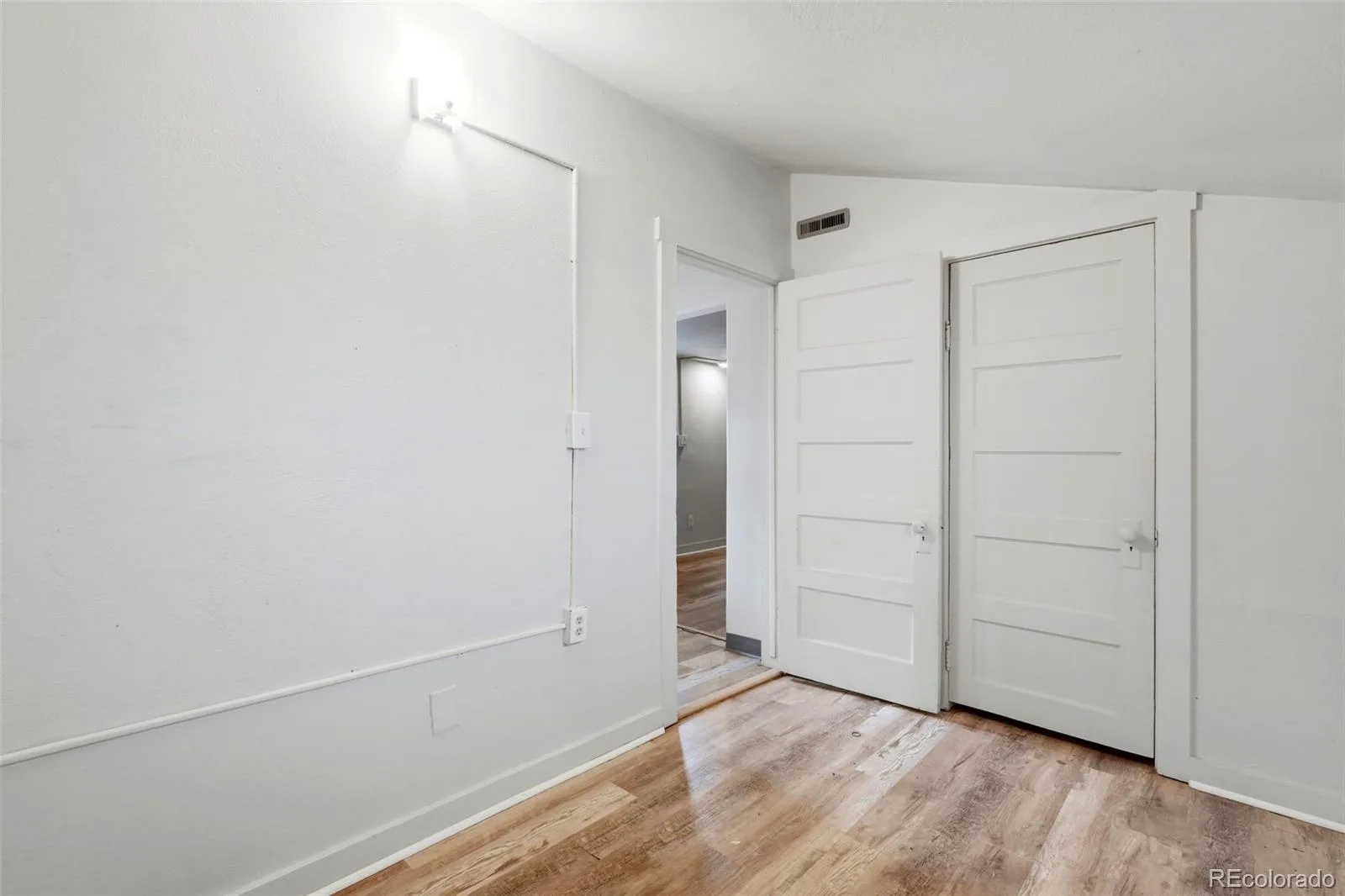 1580 Dallas Street Aurora CO 80010 | MLS #REC8006518 08062026140918 1600 40