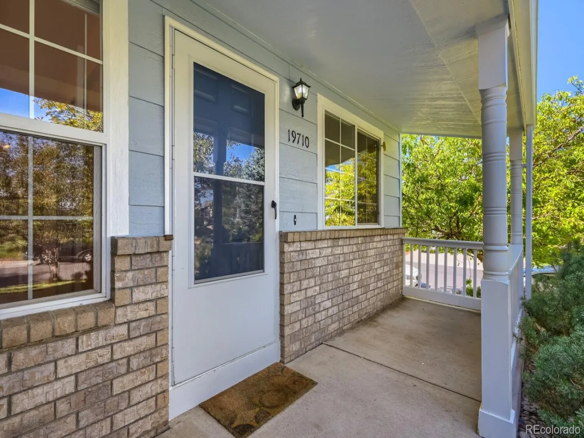 19710 E Stanford Avenue Centennial CO 80015 | MLS #REC8006571 08212026201001 1200 2