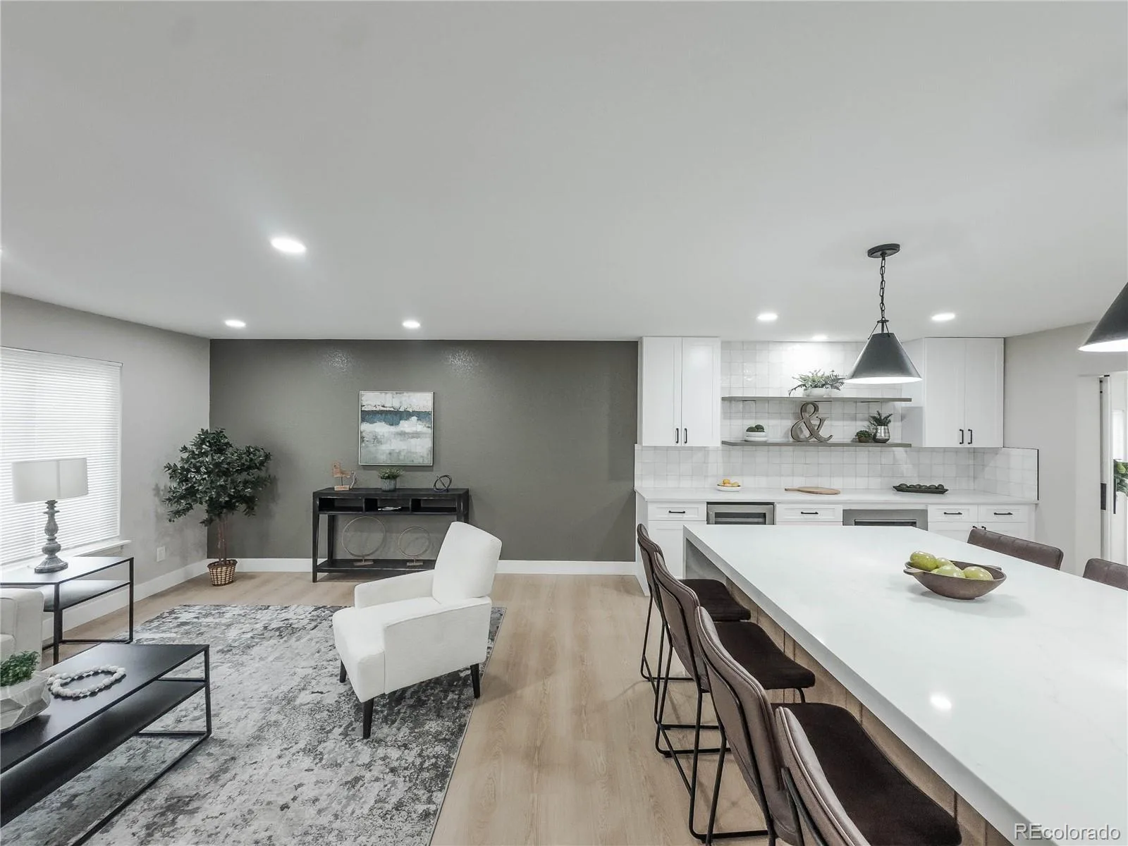 6895 S Ulster Circle Englewood CO 80112 | MLS #REC8006604 08282026125557 1600 2