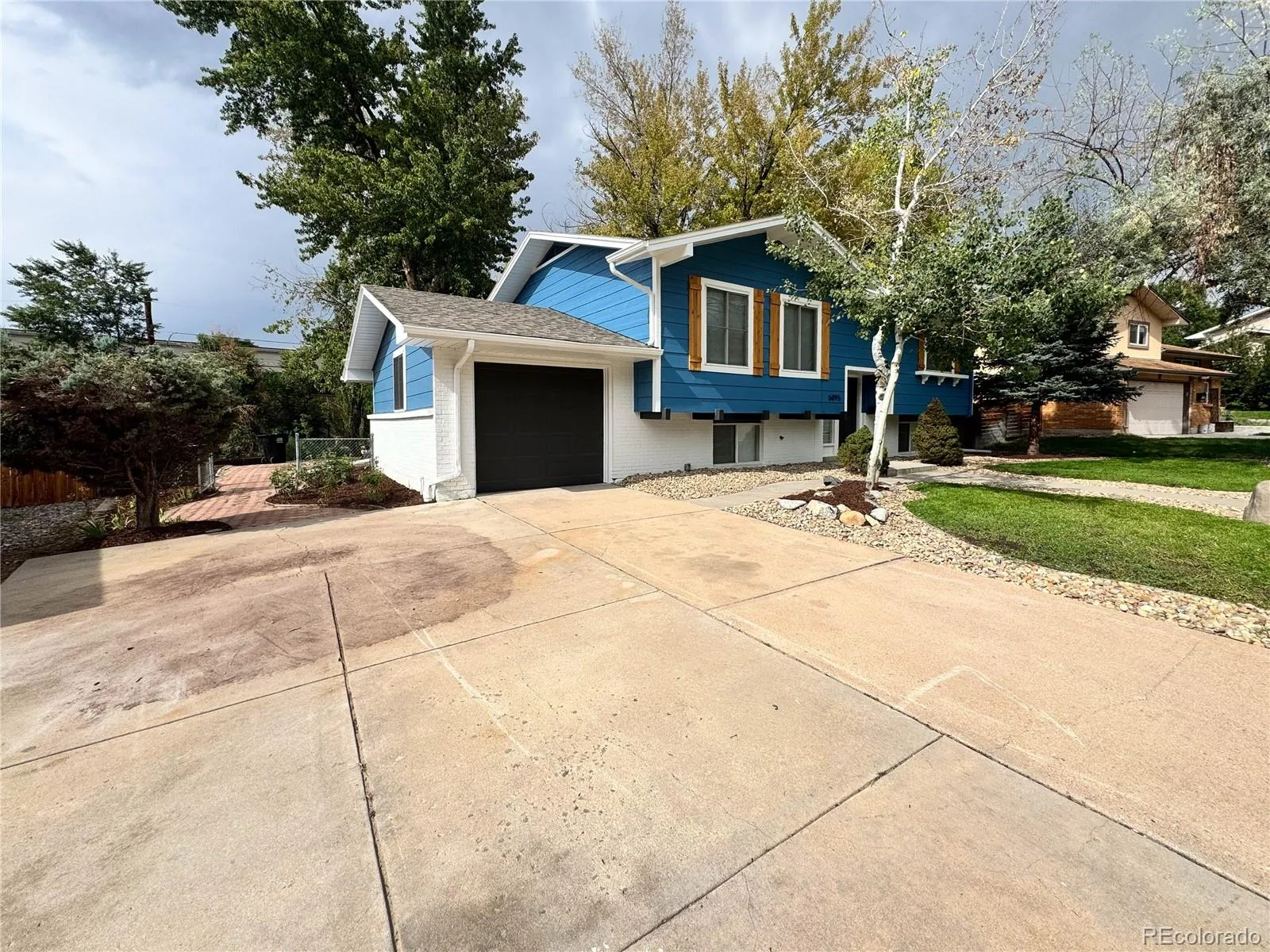 6895 S Ulster Circle Englewood CO 80112 | MLS #REC8006604 08282026125557 1600 36