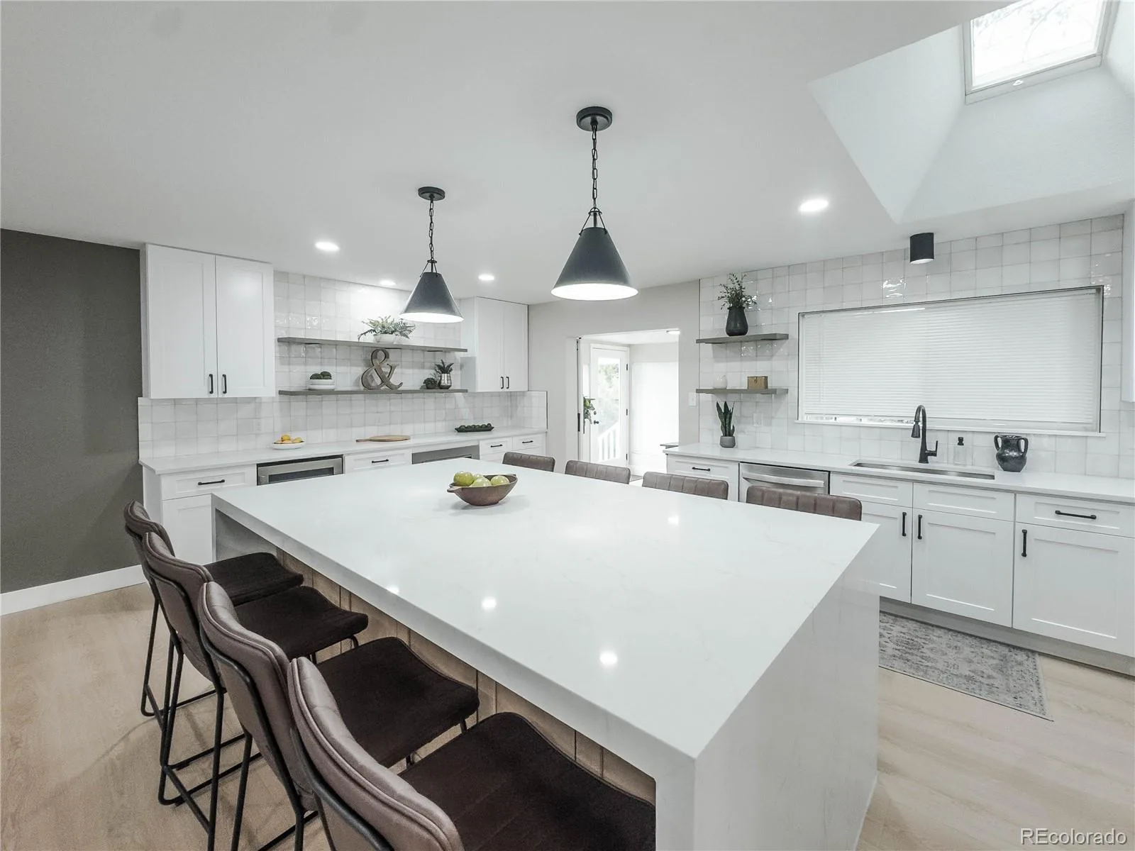 6895 S Ulster Circle Englewood CO 80112 | MLS #REC8006604 08282026125557 1600 7