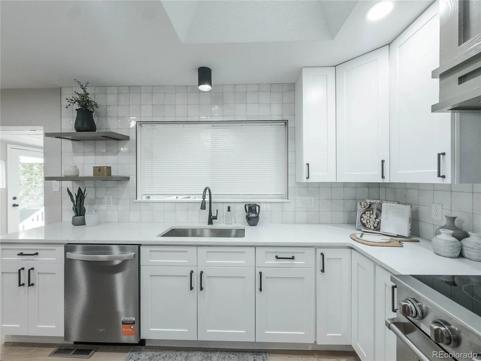 6895 S Ulster Circle Englewood CO 80112 | MLS #REC8006604 08282026125557 1600 8