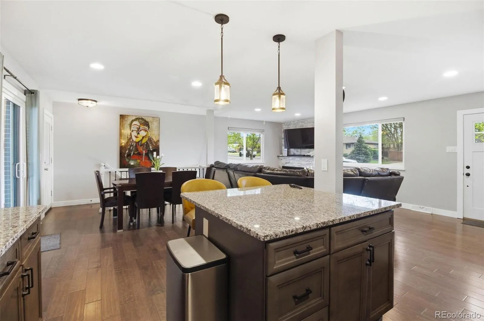 04162026010810 1600 10