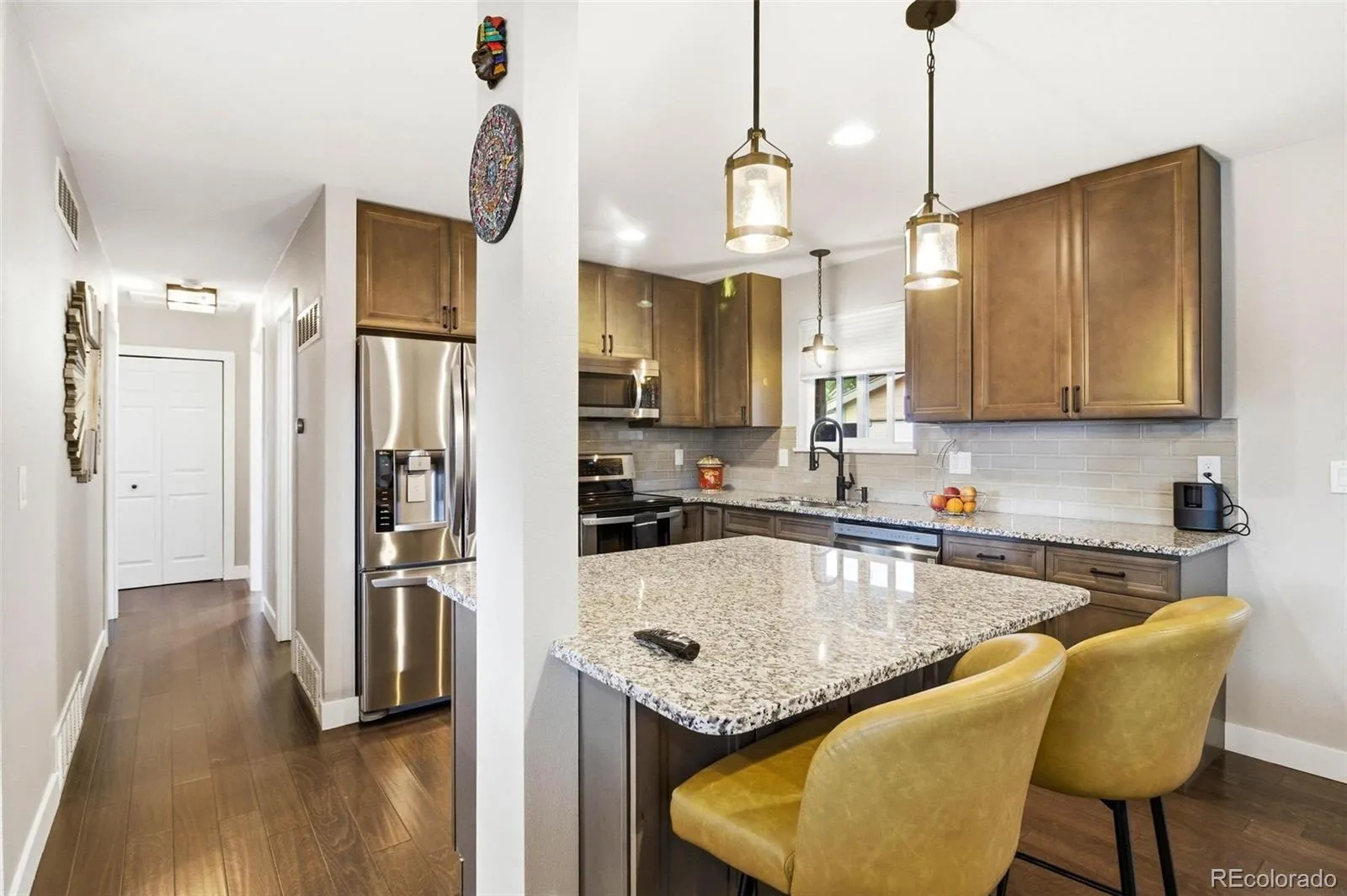 04162026010810 1600 8