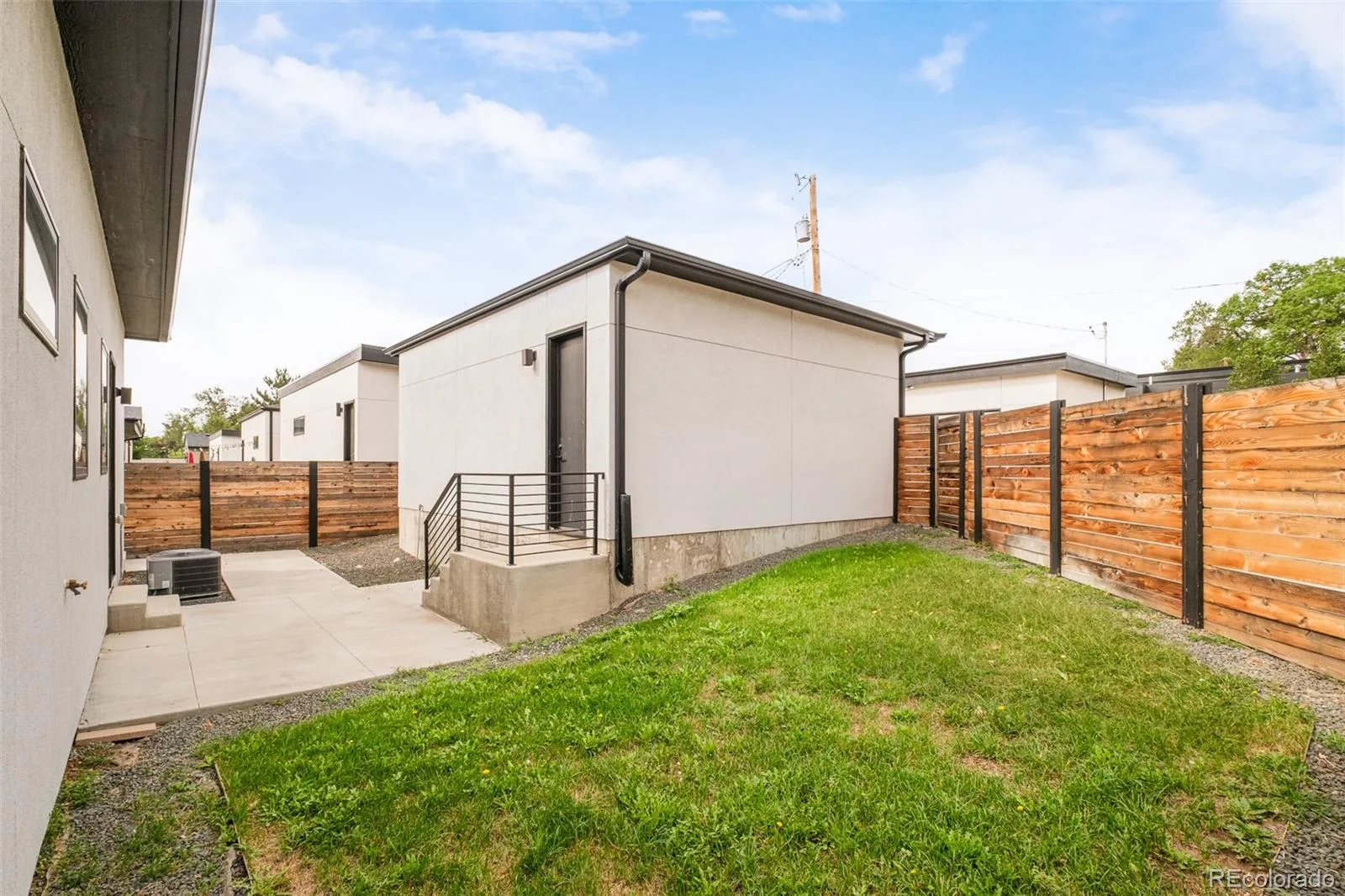 4755 Elm Court Denver CO 80211 | MLS #REC8008633 09222026221647 1600 39