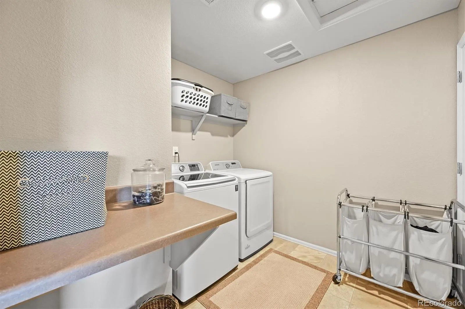 12168 Eastern Pine Lane Parker CO 80138 | MLS #REC8008688 04182026170230 1600 19