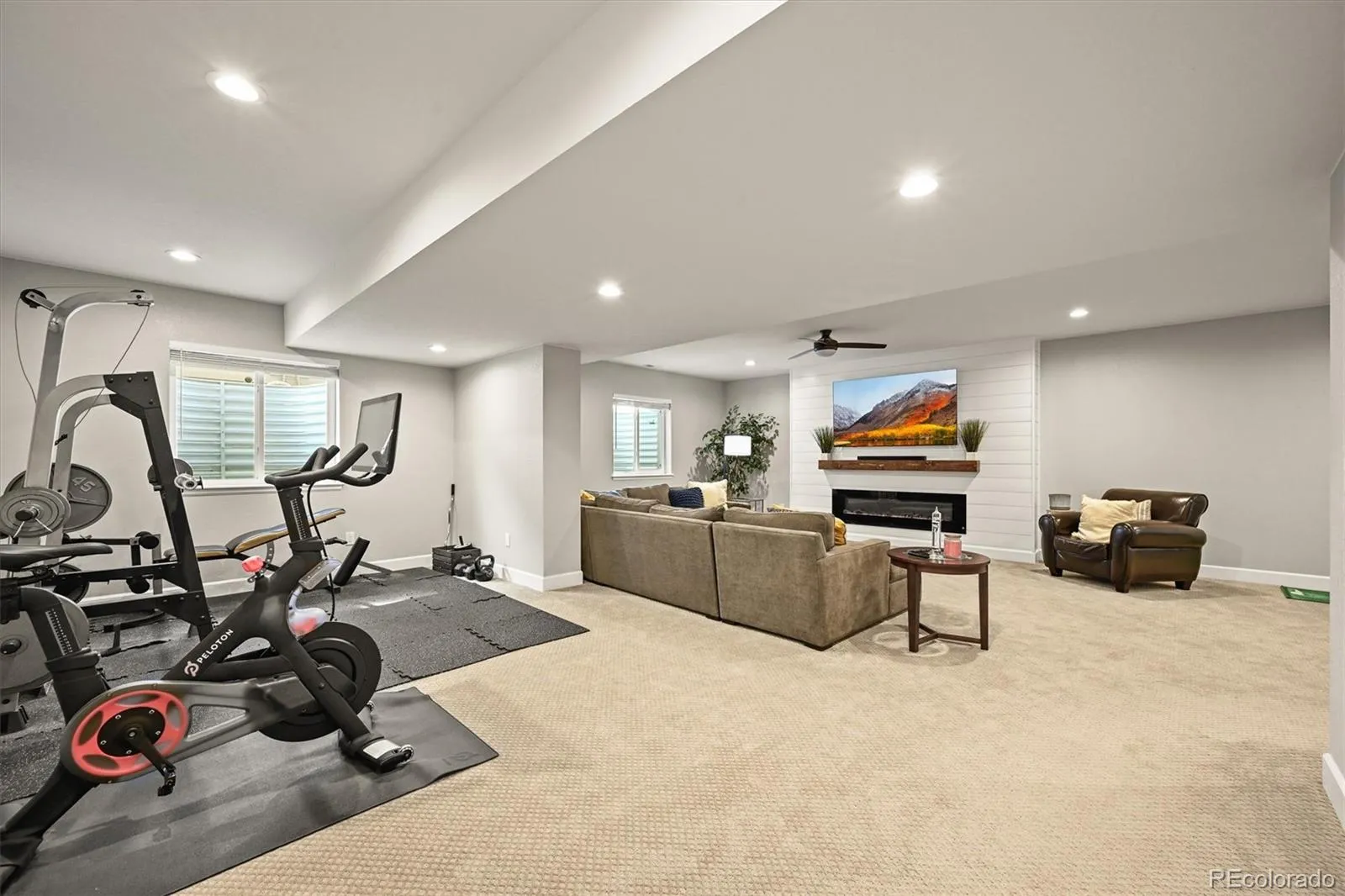 12168 Eastern Pine Lane Parker CO 80138 | MLS #REC8008688 04182026170230 1600 29