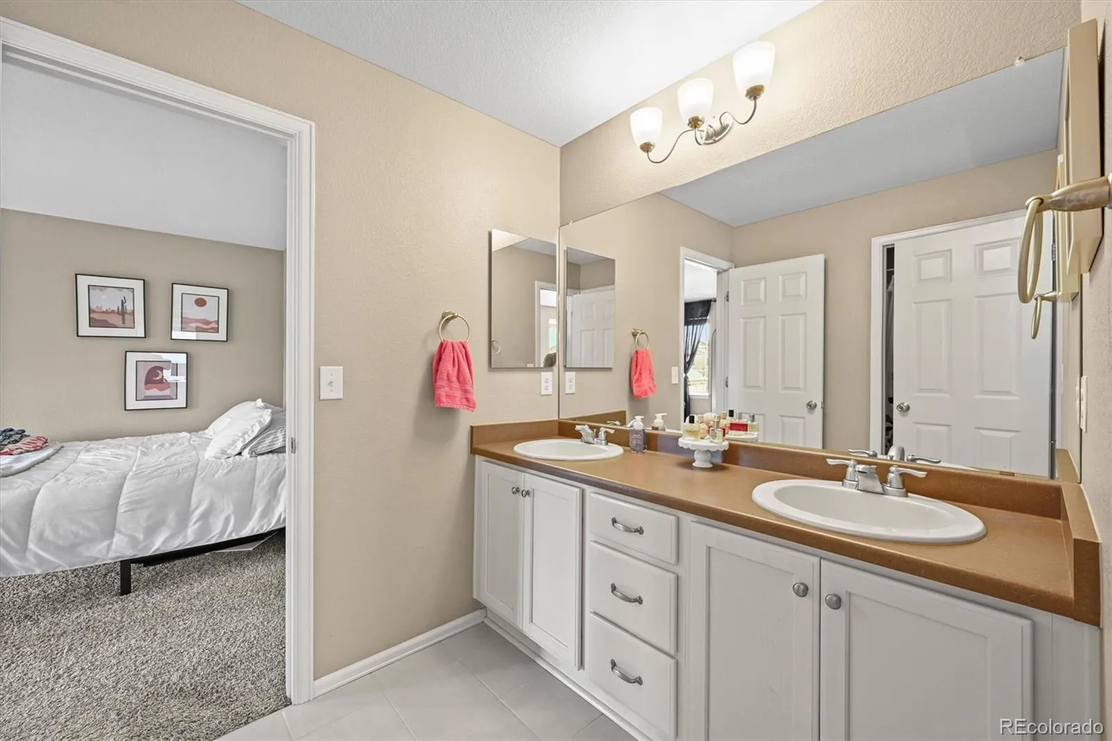 12168 Eastern Pine Lane Parker CO 80138 | MLS #REC8008688 04182026170230 1600 31
