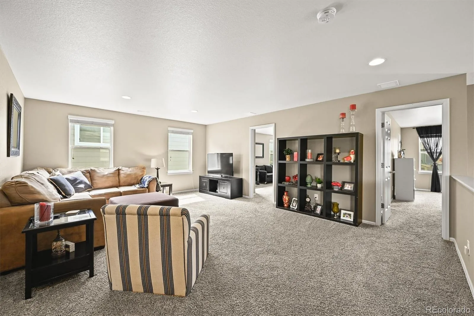 12168 Eastern Pine Lane Parker CO 80138 | MLS #REC8008688 04182026170230 1600 37