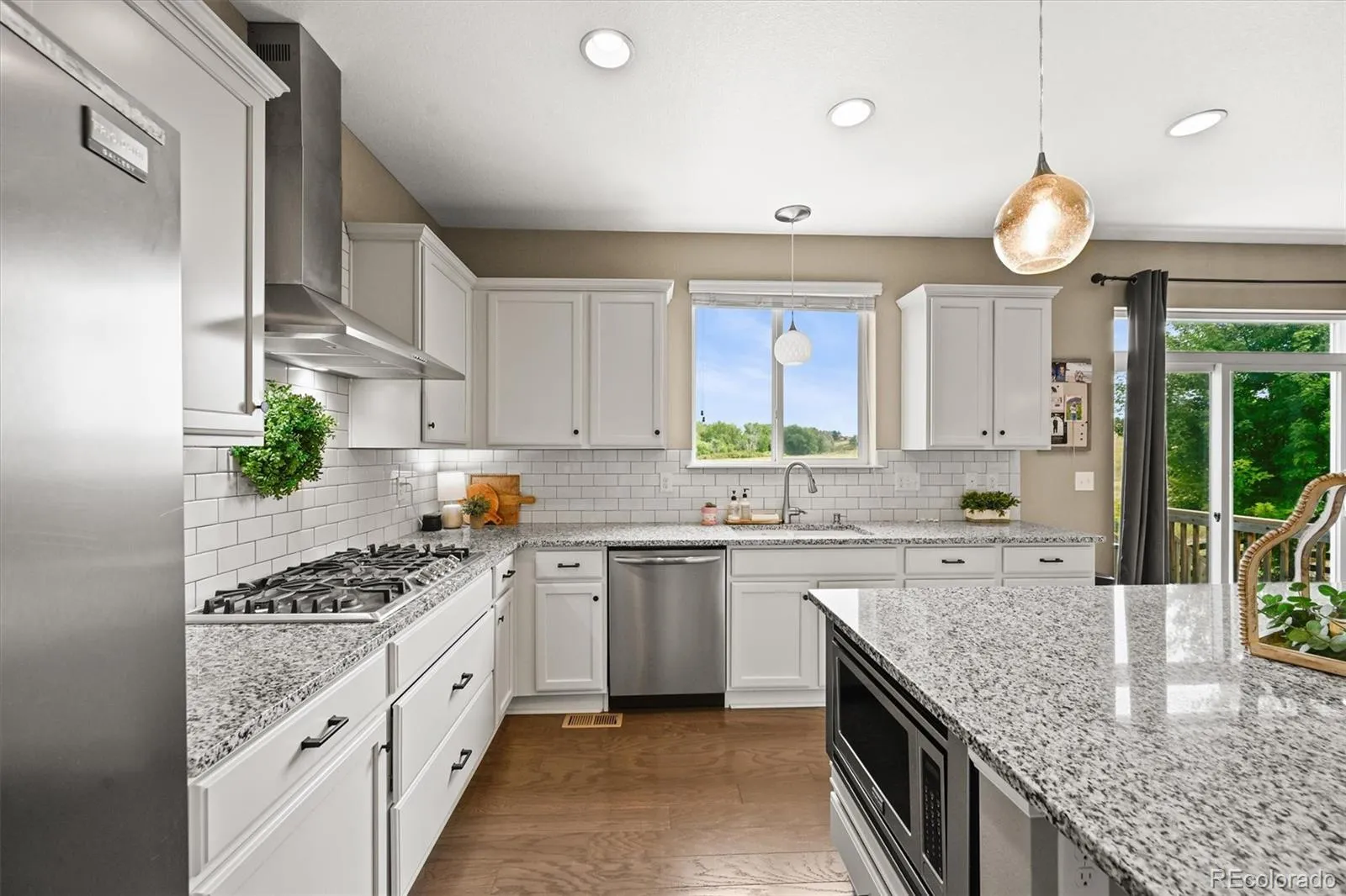 12168 Eastern Pine Lane Parker CO 80138 | MLS #REC8008688 04182026170230 1600 5