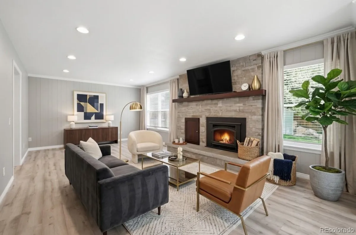 04072026202800 1200 12