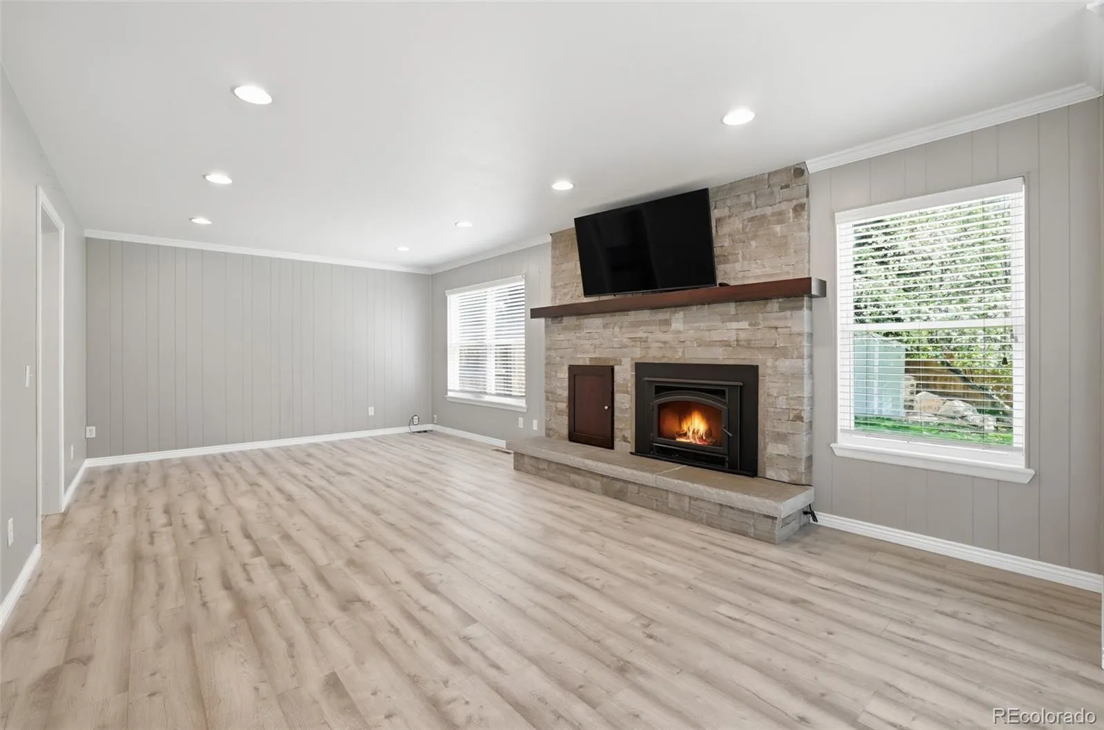 04072026202800 1600 13