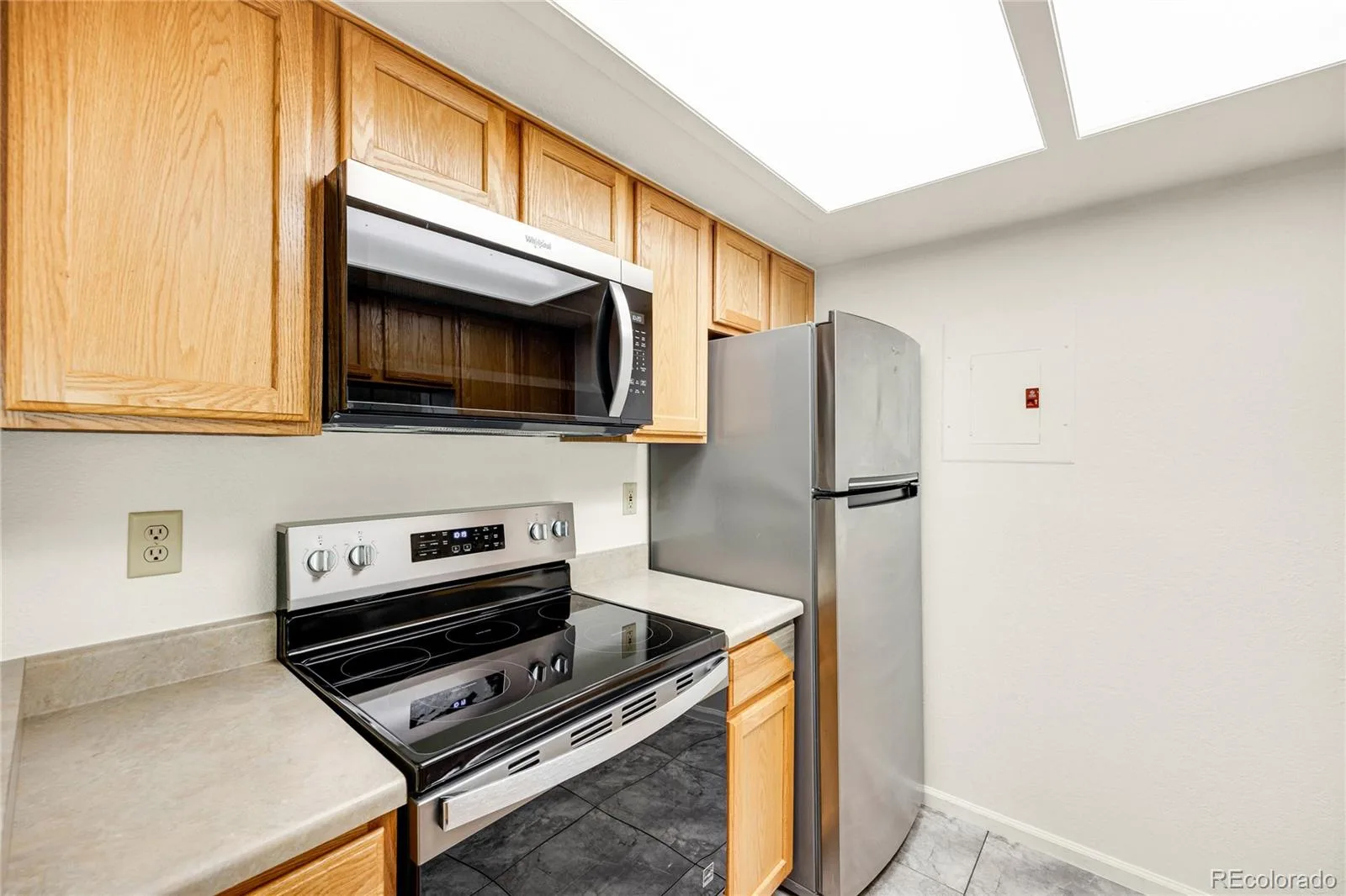 9212 E Arbor Circle #E Englewood CO 80111 MLS #REC8010755 05302026223630 1600 14