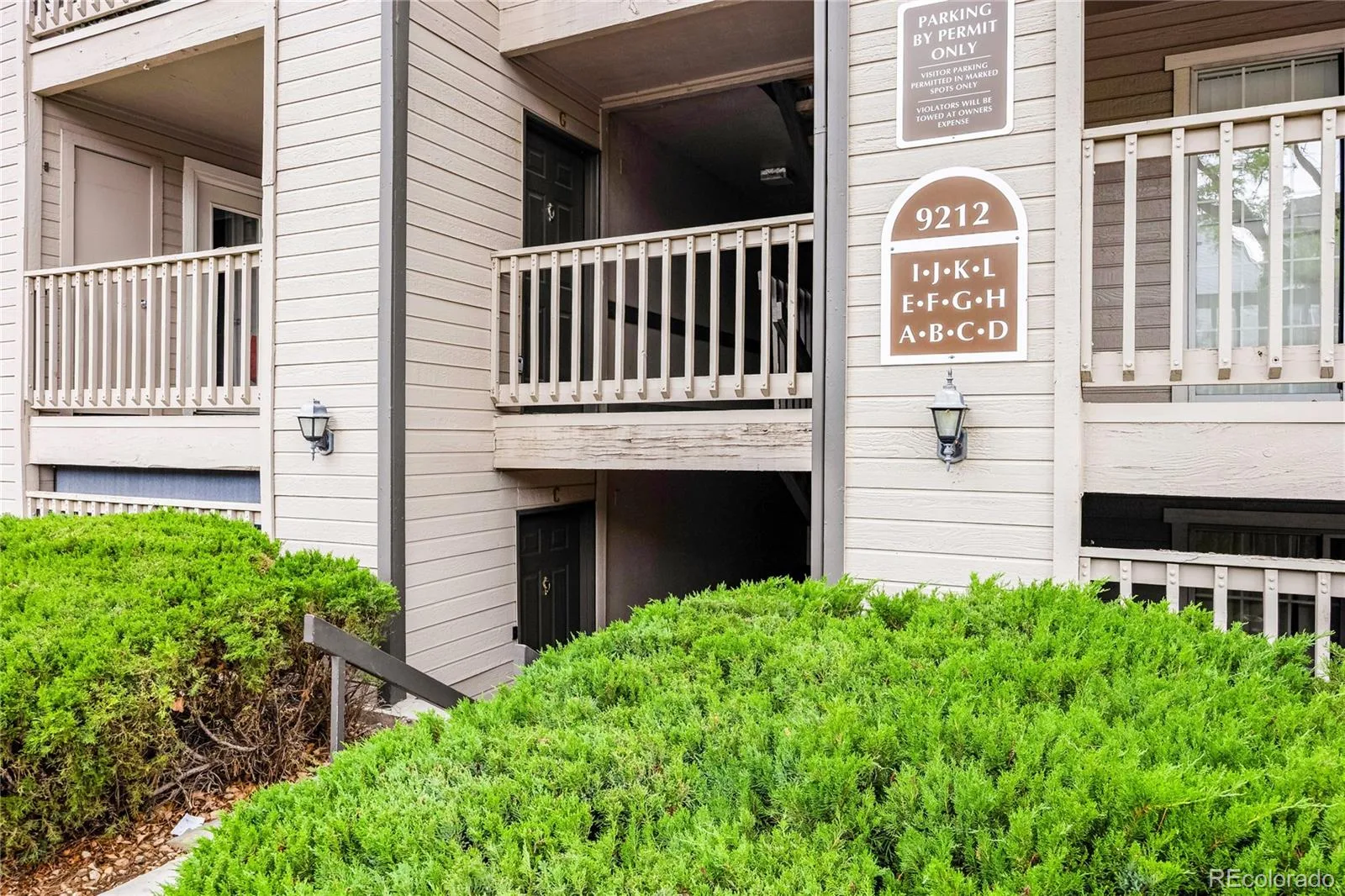 9212 E Arbor Circle #E Englewood CO 80111 MLS #REC8010755 05302026223630 1600 2