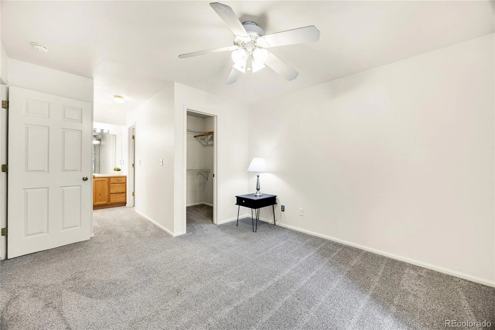 9212 E Arbor Circle #E Englewood CO 80111 MLS #REC8010755 05302026223630 1600 20