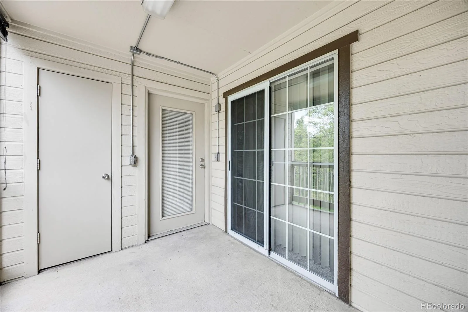 9212 E Arbor Circle #E Englewood CO 80111 MLS #REC8010755 05302026223630 1600 4