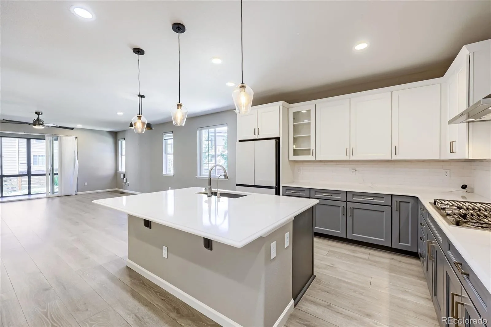 22107 E Tufts Drive Aurora CO 80015 | MLS #REC8011709 10092026124554 1600 11